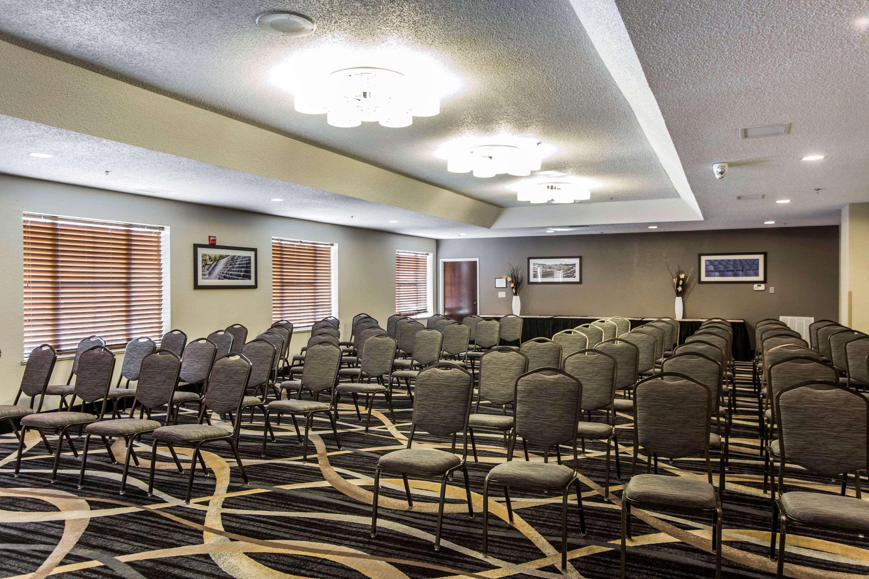 Comfort Suites Pineville - Ballantyne Area Exteriör bild